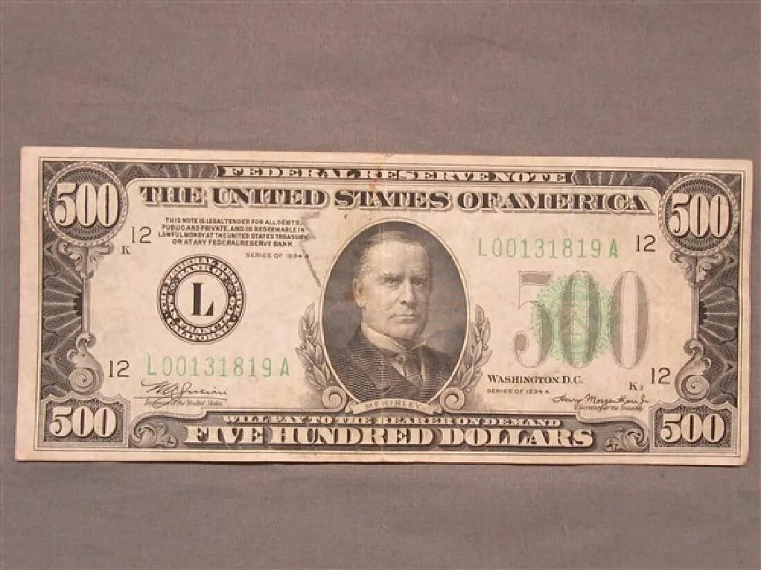 Сто долларов это сколько. 1953 Federal Reserve Note. 1947 Federal Reserve Note. 100 Долларов. 100 Долларов 1995 года.
