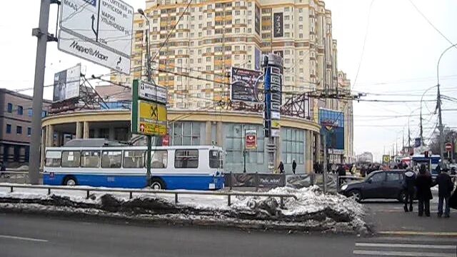 Перекресток проспект вернадского. Перекресток проспект вернадского. Перекрёсток лобачевского ленинский проспект. Проспект вернадского улицы. Щукинская 42 перекресток.