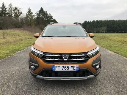 Stepway 2023