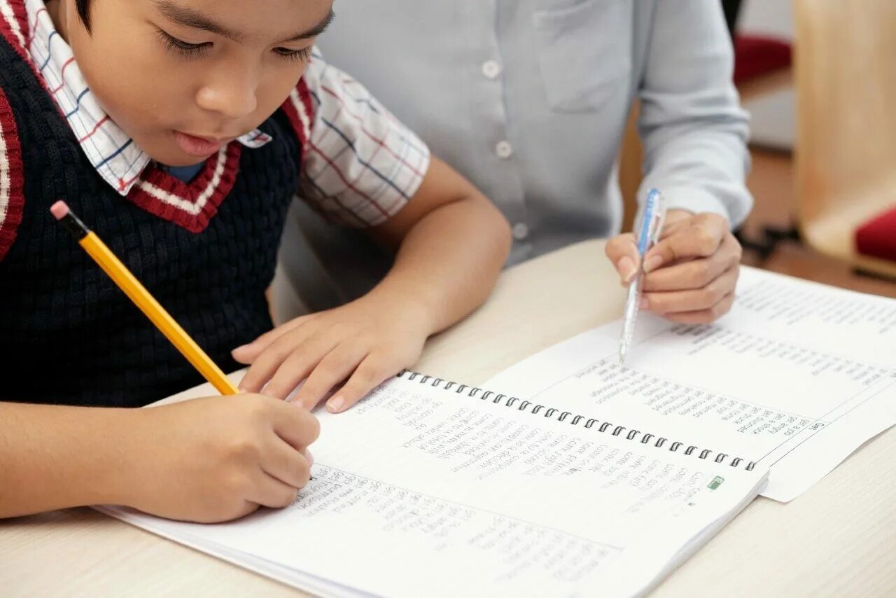 Write up. School write. подготовка к школе азиаты. how to teach writing hd photo. tefl tuition.