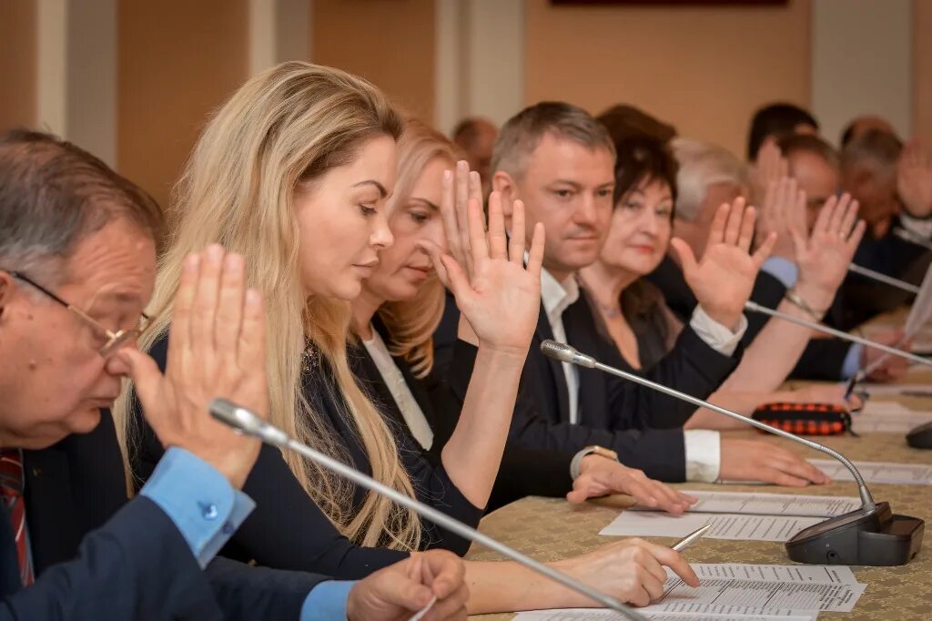 Выборы в общественную палату. Общественная палата. Общественная палата 2005 год. Общественная палата Российской Федерации. Здание общественной палаты РФ.