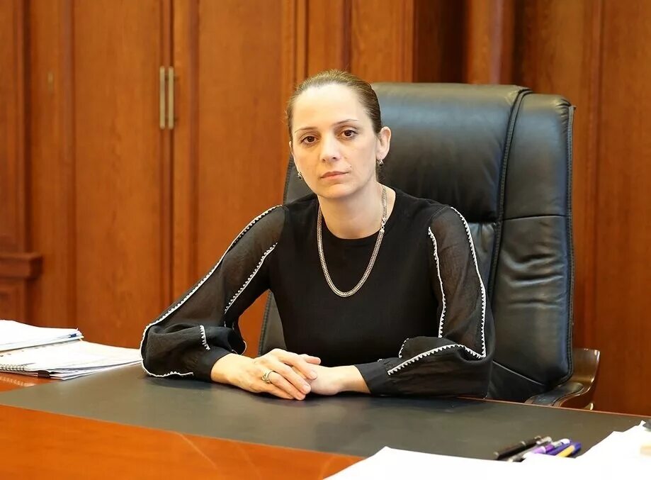 Ректор дгпу. Асваров руслан алиевич. Полина федотова дгпу. Ректор дгпу ректор махачкала 2021. Асваров нариман асварович ректор.