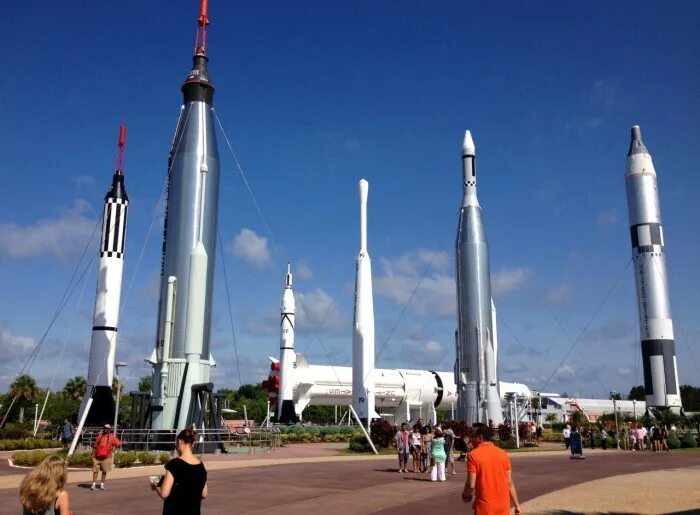 рокот плесецк. караоке рокот космодрома. караоке рокот космодрома. караоке рокот космодрома. земля в иллюминаторе трава у дома.