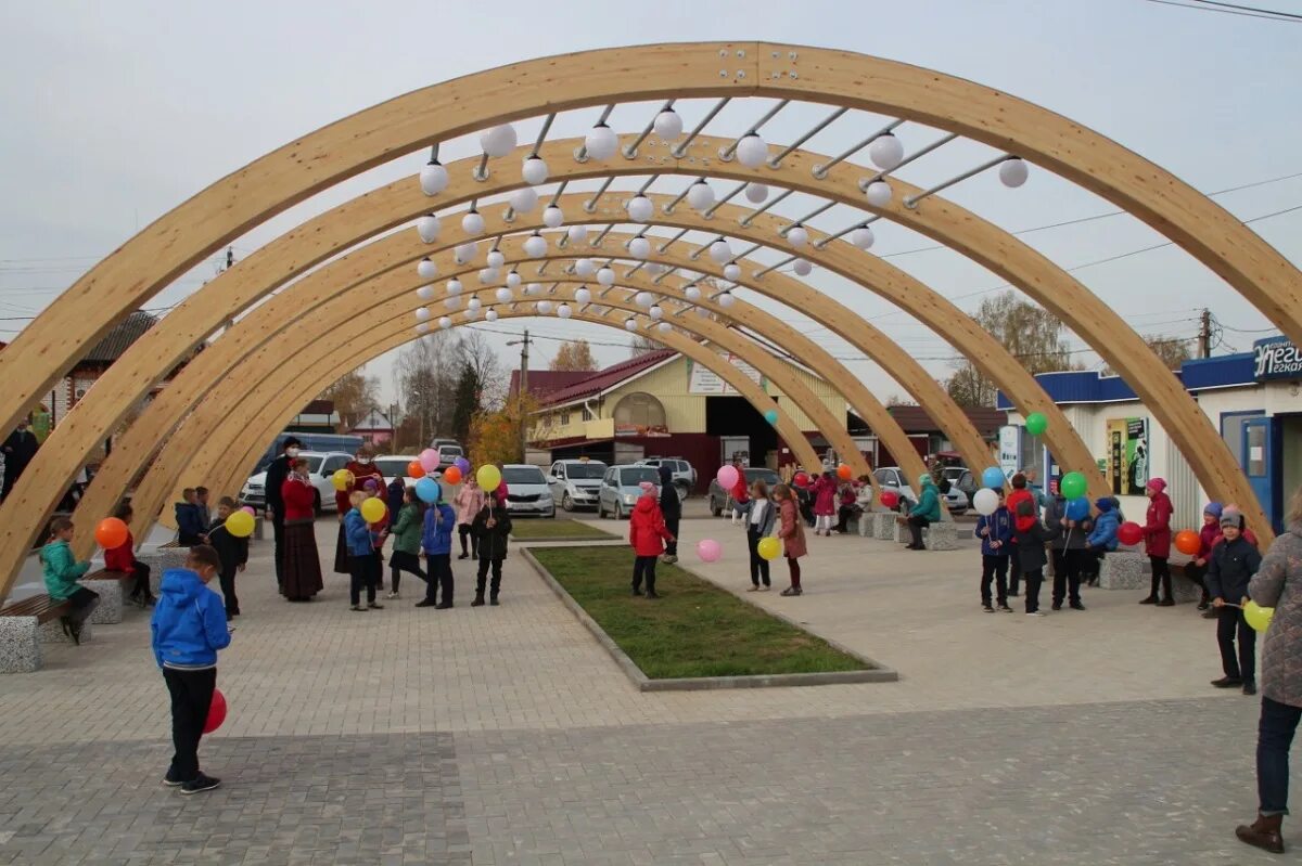 Нижегородская область городская среда. Посёлок красные баки Нижегородская область. Площадь свободы красные баки. Р П красные баки Краснобаковский район. Р.П.красные баки Нижегородской области.