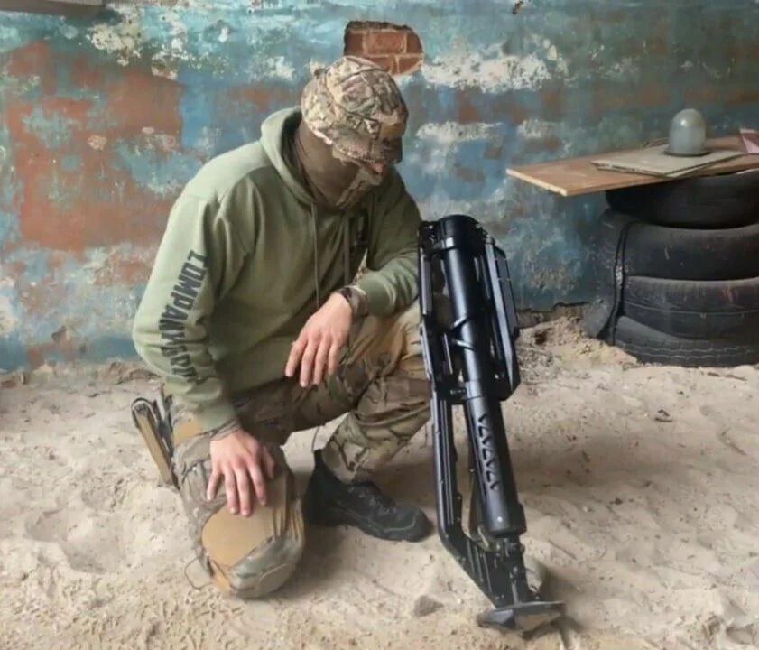 польским минометом lm-60. 2б25 миномет. 50 мм миномет польша. миномёт lm-60d. Lmp-2017 миномет.