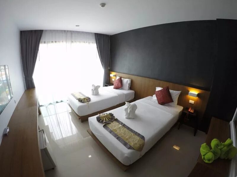 Отель феникс 3. Phoenix Grand Hotel Пхукет. Отель Phoenix Grand Hotel 3*. Phoenix Patong Hotel 3*. Phoenix Grand Hotel 3 Патонг Пхукет.