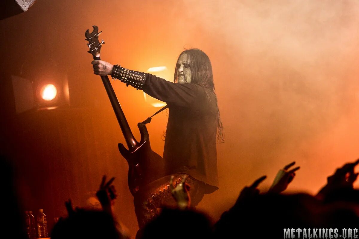 Abbath doom occulta. Abbath. Аббат группа. Abbath Doom Occulta с женой.