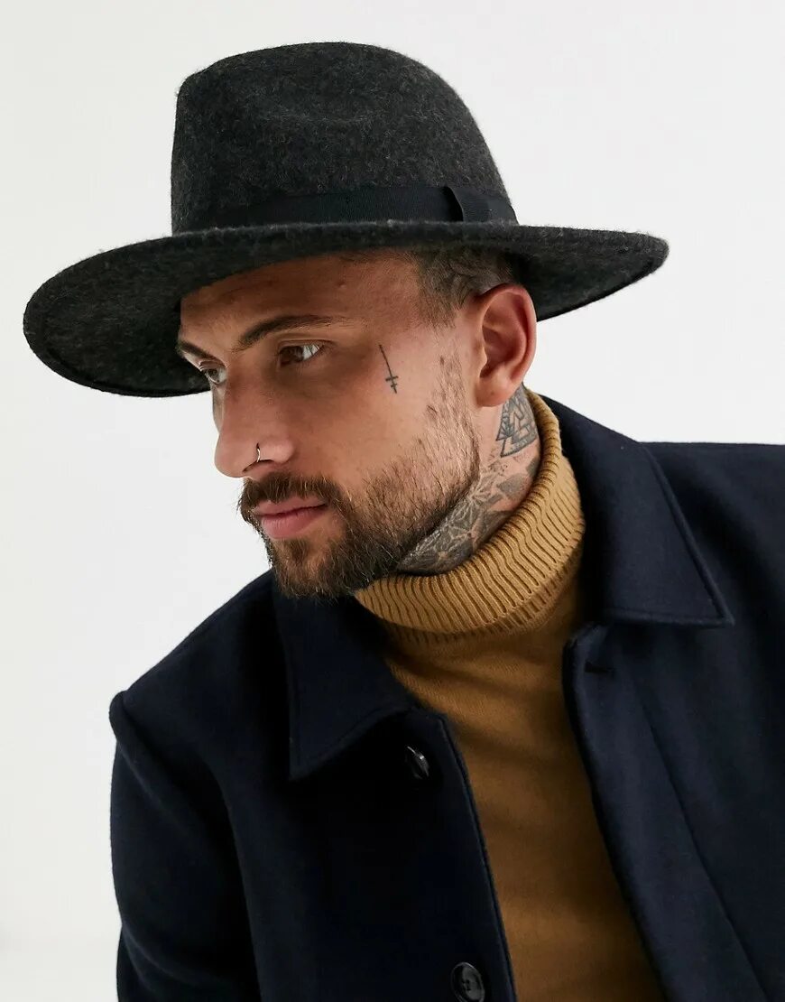 Шляпа мужская. Шляпа мужская федора монтгомери. Шляпа федора мужская широкополая. Шляпа с широкими полями мужская. Мужская шляпа с широкими полями.