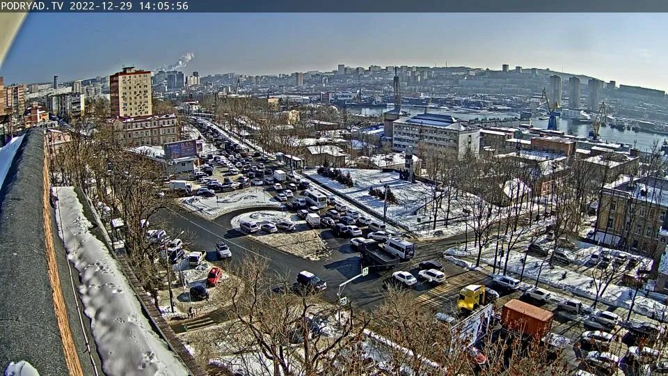 Новый город во Владивостоке. Транспортный коллапс. Владивосток время. Пробки Владивосток. Сколько сейчас время в владивостоке