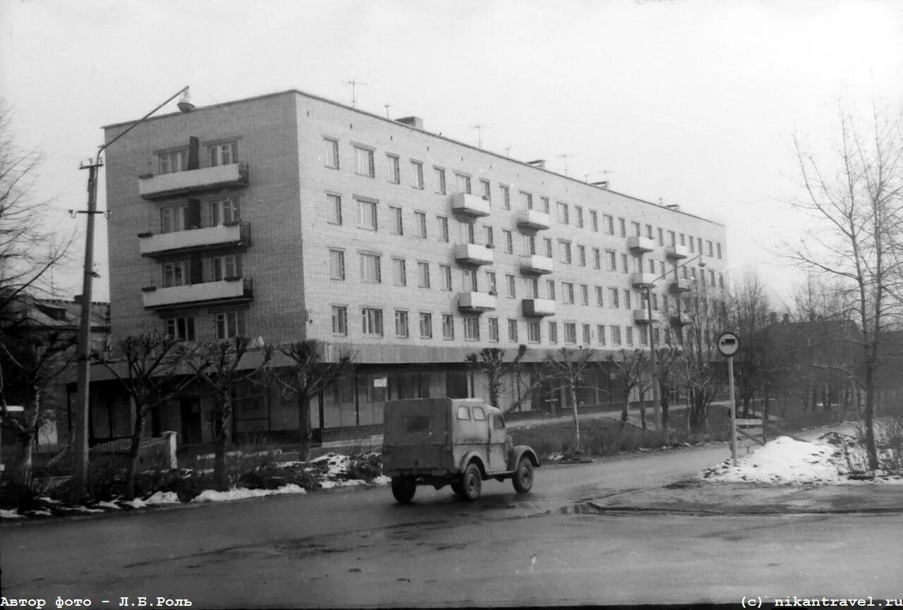 Волхов 1990 год. Волхов 1960. Советская улица Волхов. Старинные улочки Волховстроя. Ленинградская область в советское время