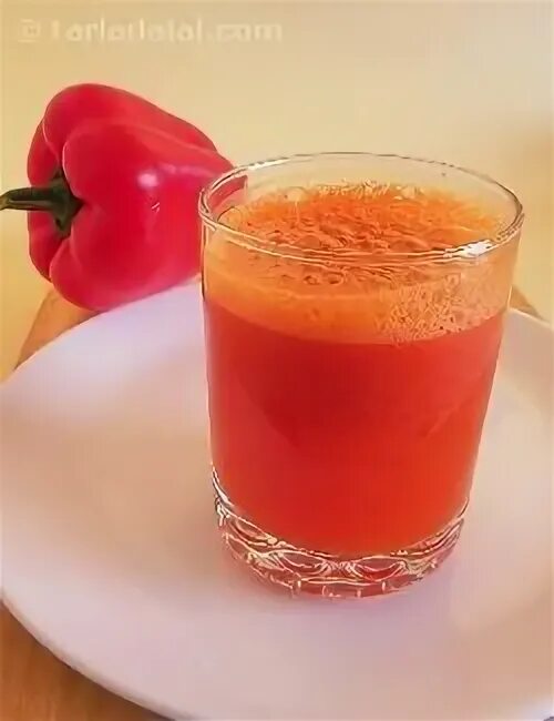 Pepper juice. Гаспачо в стакане. Гаспачо напиток. Сок гаспачо. Клубничный сок.