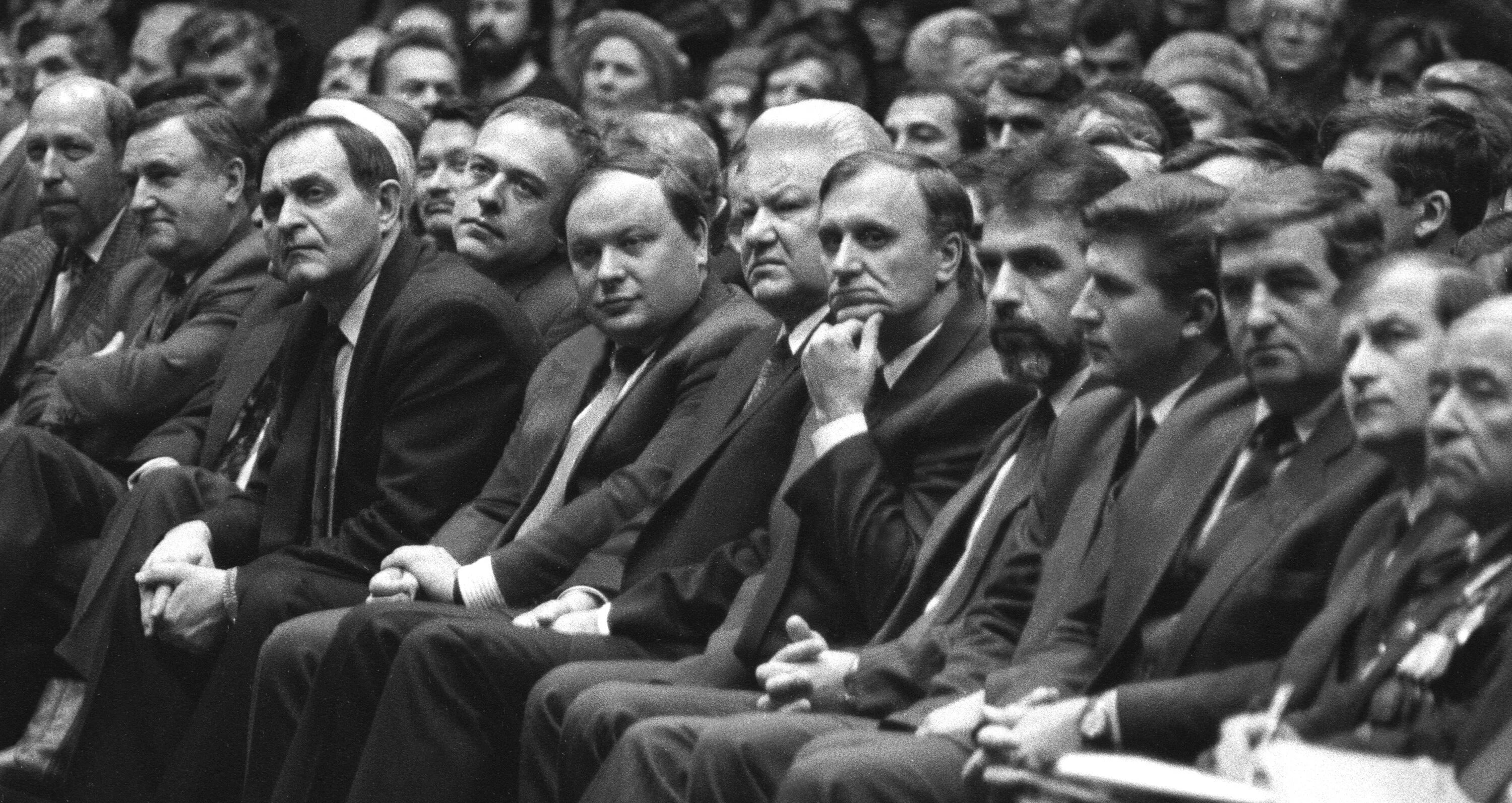 1992 Ельцин правительство. Правительство Егора Гайдара 1992 год. Правительство Ельцина - Гайдара. Глава первого советского правительства