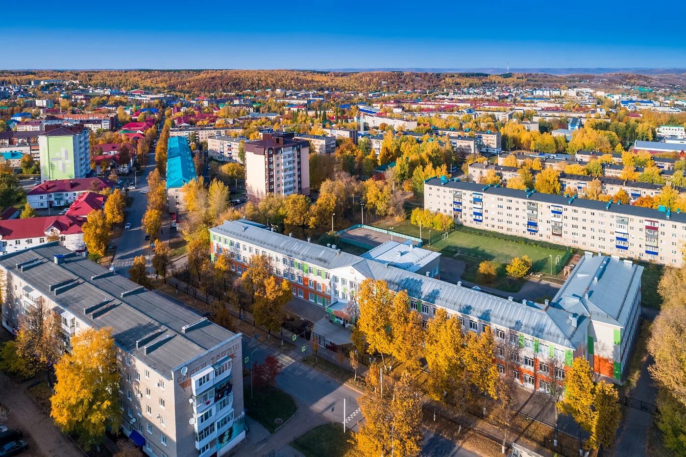 Лениногорск татарстан площадь. Уфа нефтекамск маршрут. Трасса туймазы уфа. Лениногорск город нефтяников. Туймазы площадь зимой.