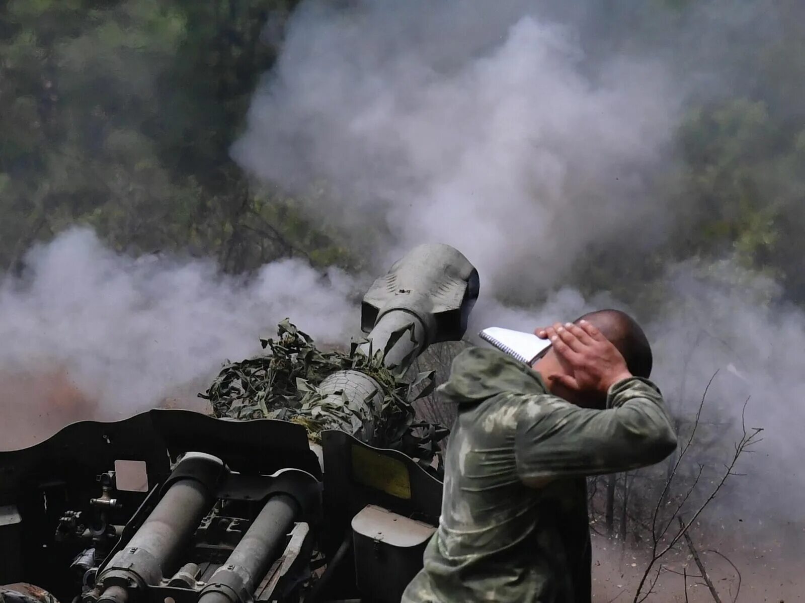 Риа новости фронт. Артиллерия ведут огонь на Украине. Военные события. Артиллерия ВСУ. Спецоперация артиллерия.