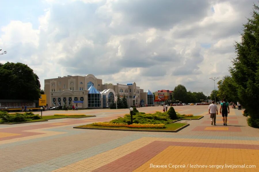 Город Строитель Яковлевский район. Город Строитель Белгородская область. Площадь города Строитель Белгородской области. Строитель Яковлевский район Белгородская область. Погода город строитель белгородской