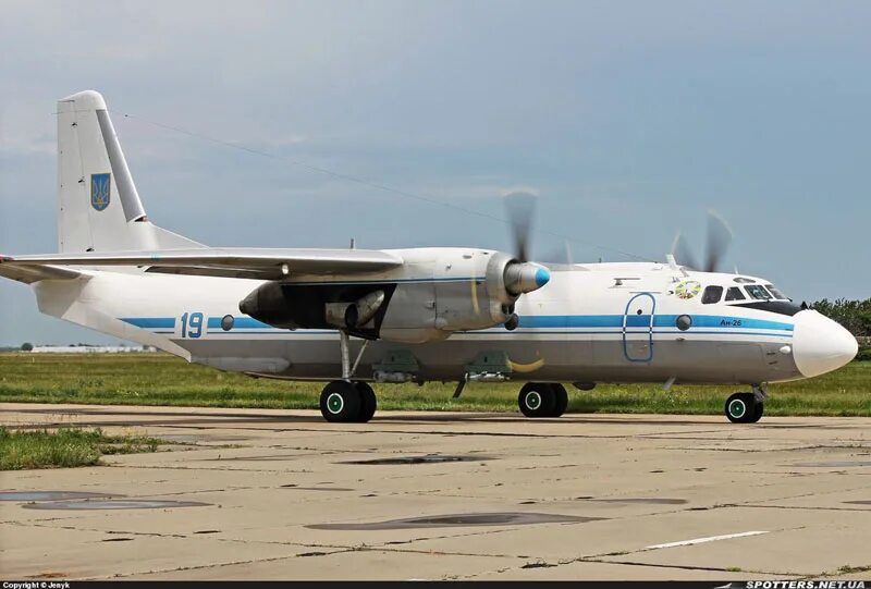 ан 12 ввс украины. укр ан. ан-124 руслан антонов. ан 178 грузовой трап. укр ан.