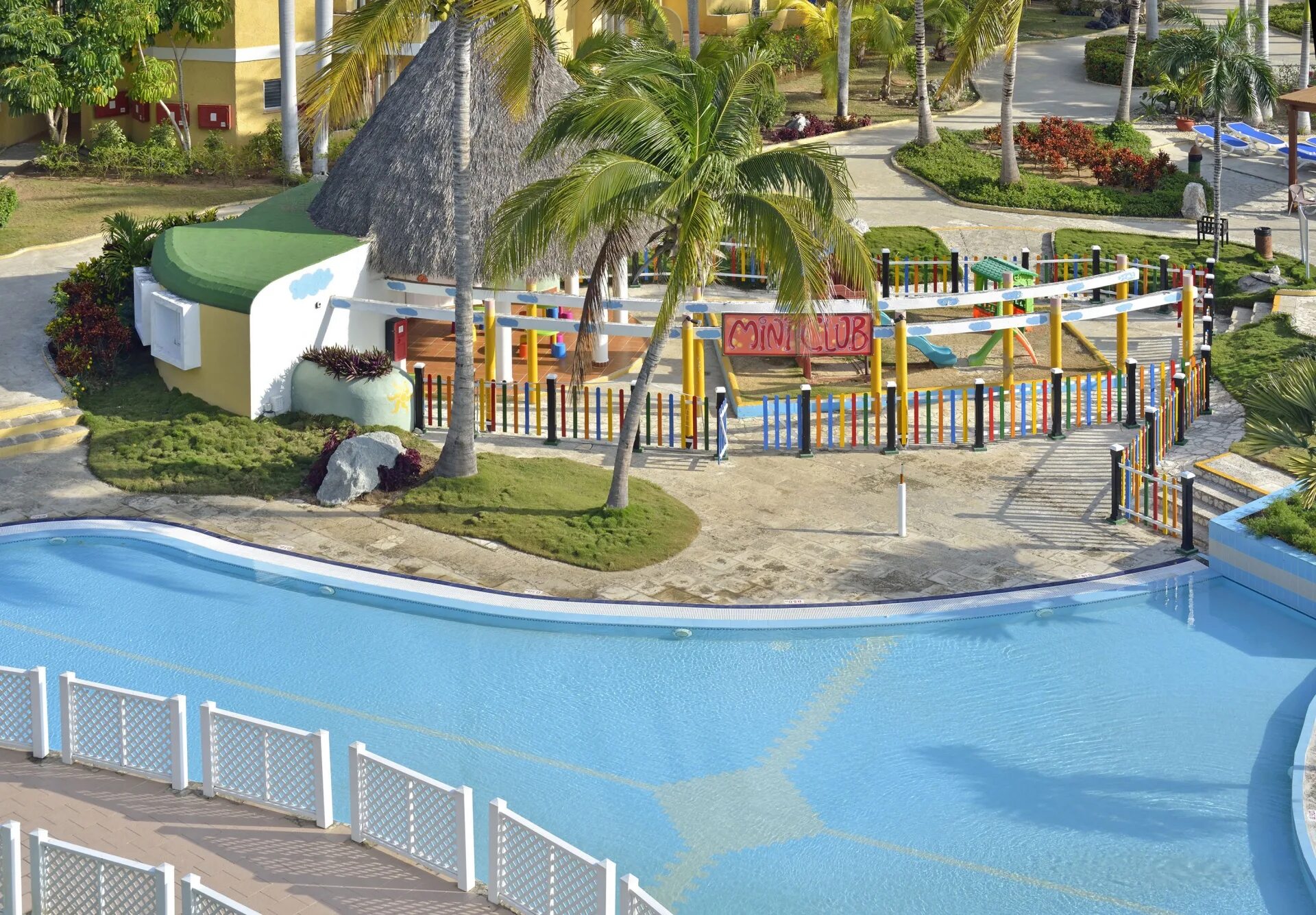 Кайо коко tryp cayo coco. Отель tryp cayo coco 4. tryp cayo coco 4*, куба, кайо коко. отель трип кайо коко. tryp cayo coco 4* куба, хардинес-дель-рей.