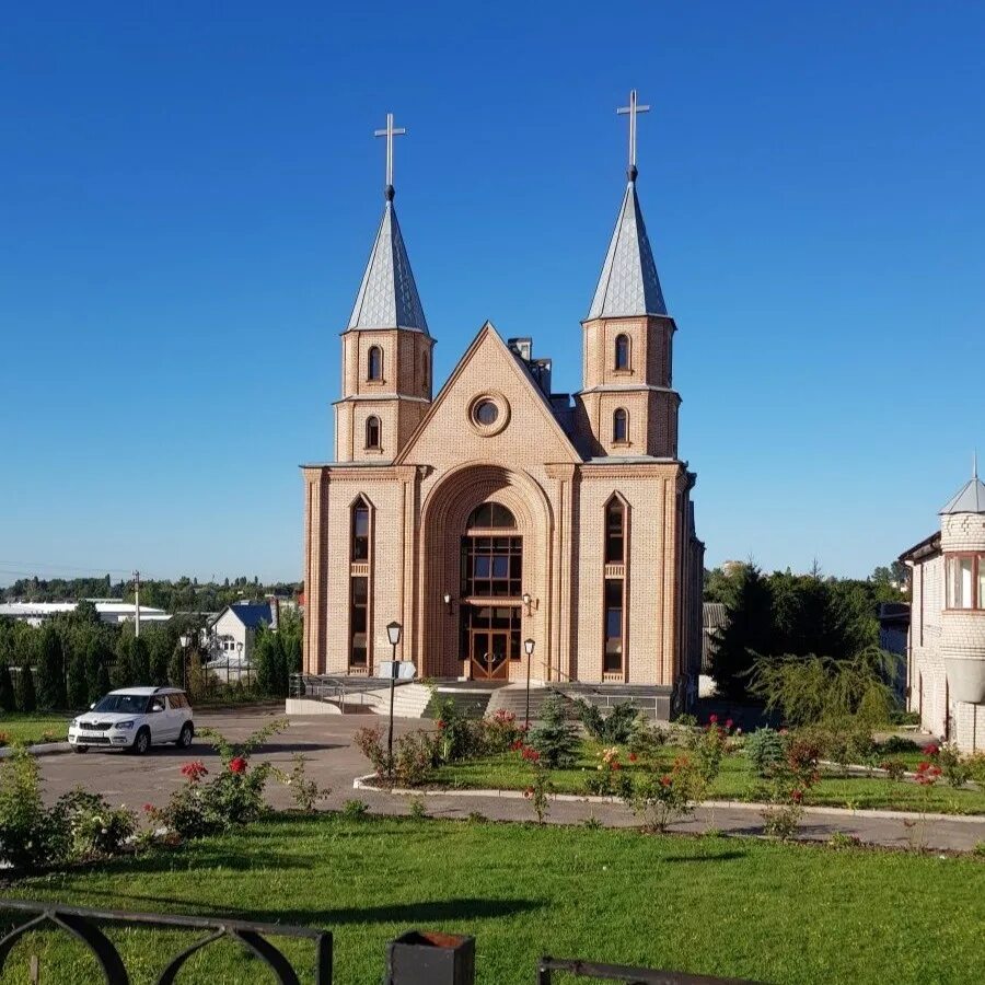 Храм благодать. Церковь Благодать Курск. Баптистская Церковь Курск. Баптисты Курск Церковь.