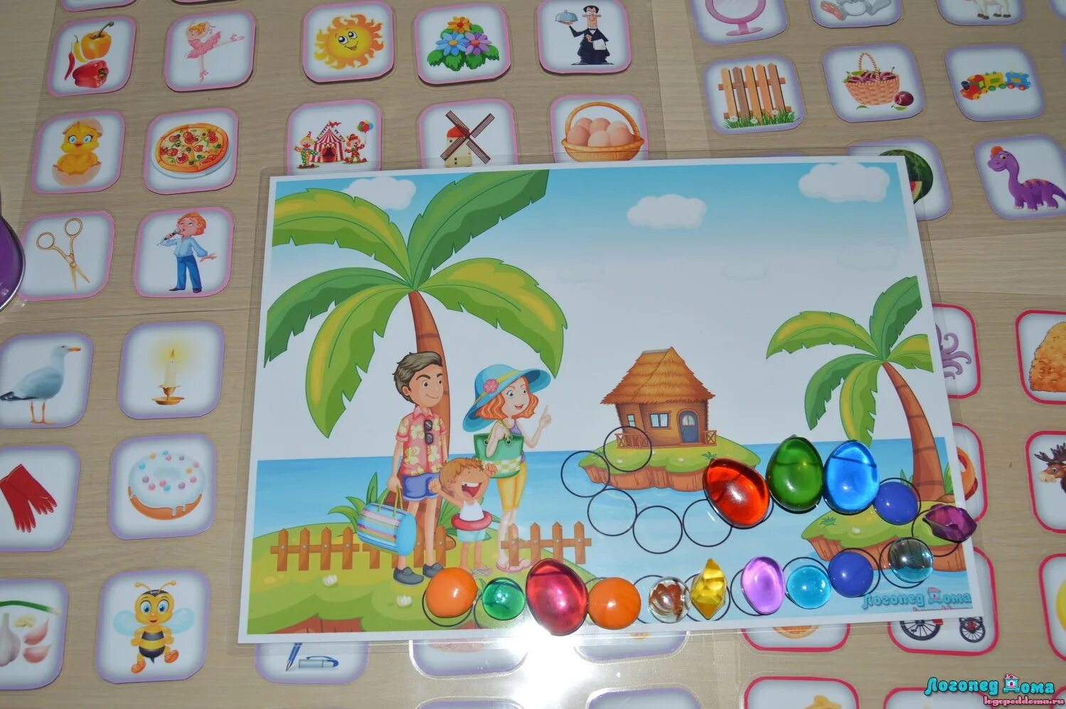 Логопедические игры для дошкольников. Автоматизация звука р игры на липучках. Игры для логопеда в детском саду. Логопедические настольные игры.
