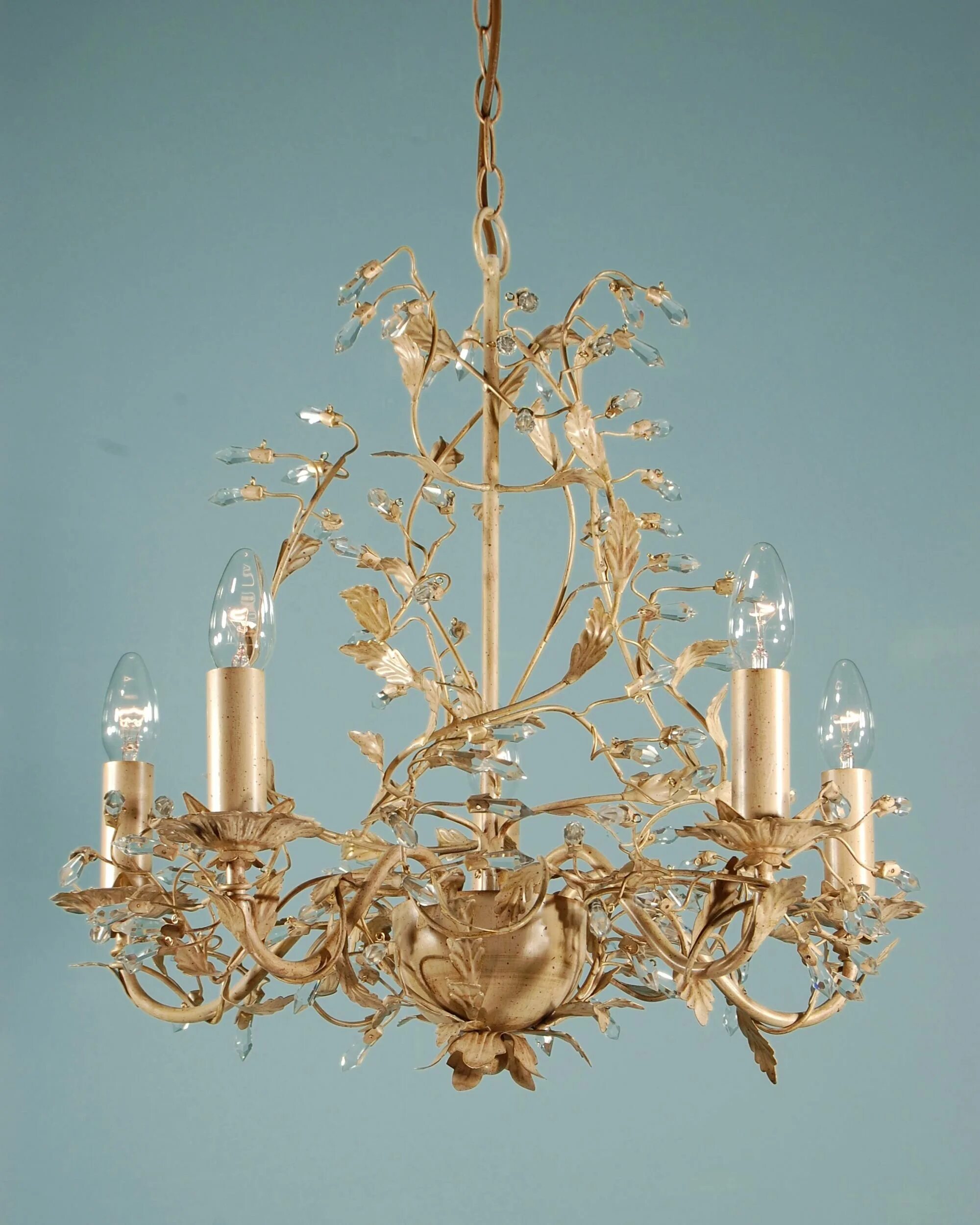Crystorama люстра. Люстра crystorama broche 18 light antique silver. Люстра gold tree chandelier. Люстра led round crystal chandelier. Подвесной светильник delight collection.