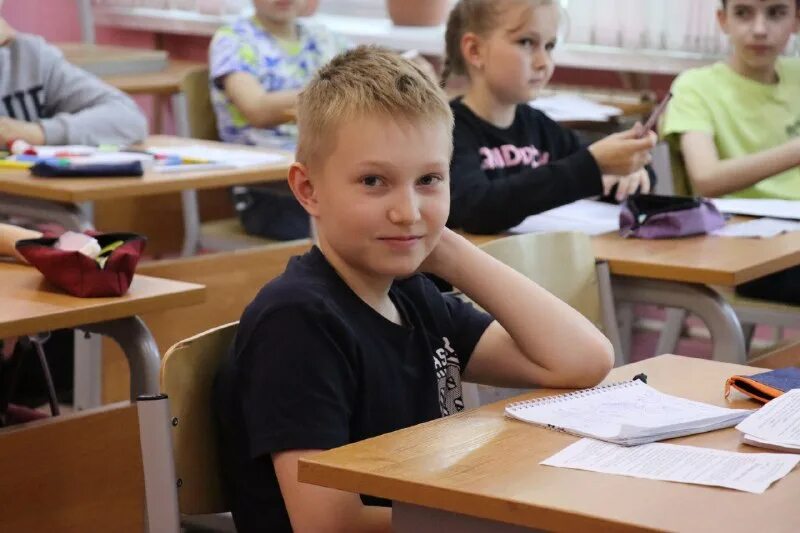 Центр одаренных школьников киров. Центр дополнительного образования одарённых школьников. Октябрьский проспект 87 киров. Цдоош киров. Цдоош.