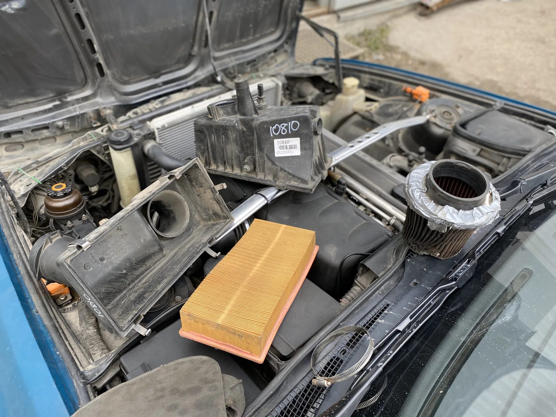 Воздушный фильтр е34. Воздушный фильтр е34. Бмв е34 воздушный фильтр 2. Воздушный фильтр бмв е34. Код воздушного фильтра бмв е 34.