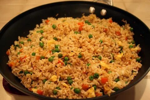 Жареный рис с овощами и яйцом рецепт