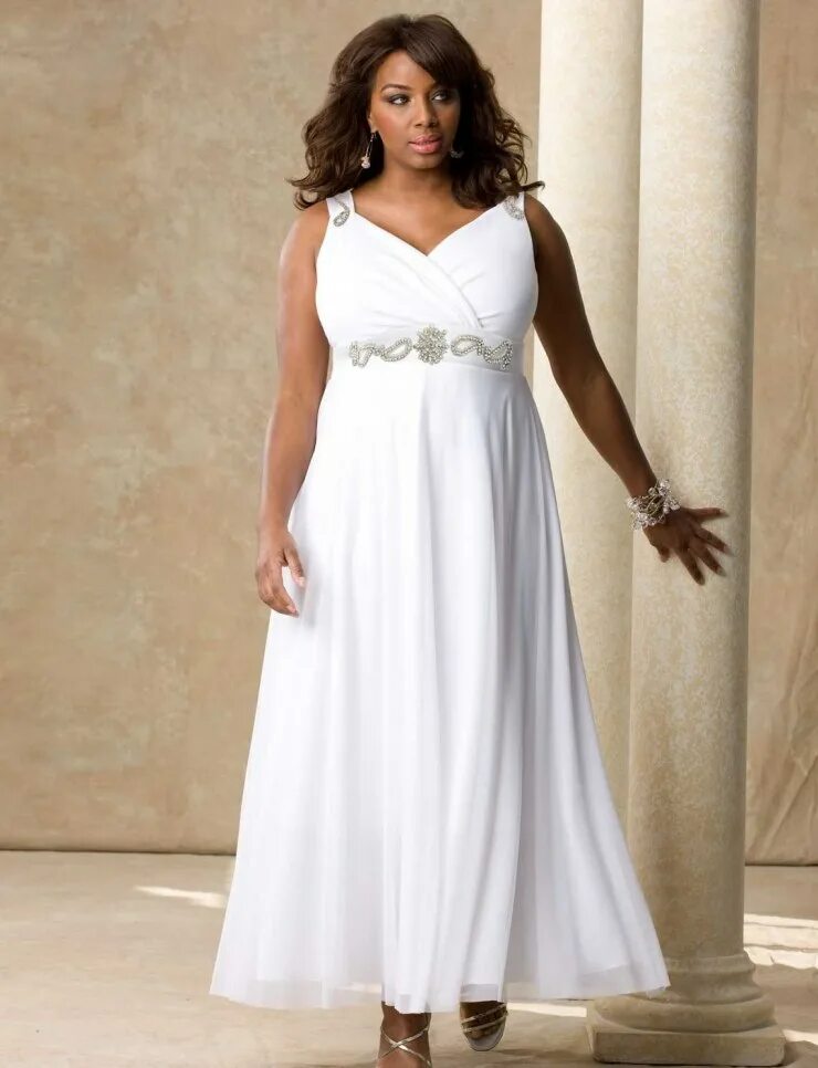 Платье для мамы невесты сайз плюс. Платье на свадьбу для полных. Вечернее платье плюс сайз для женщин за 50. Вечерные платье для пышных. Платье на свадьбу больших размеров.