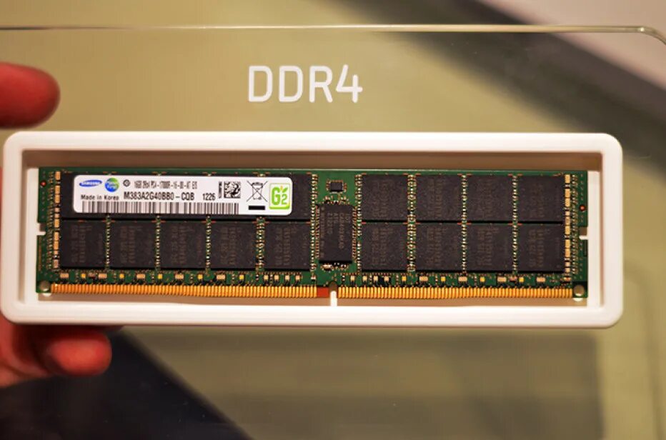 Производители чипов памяти. Ram ddr4. Ddr4 Ram for Laptop. 2:4 Ram. Производители чипов памяти ddr4.