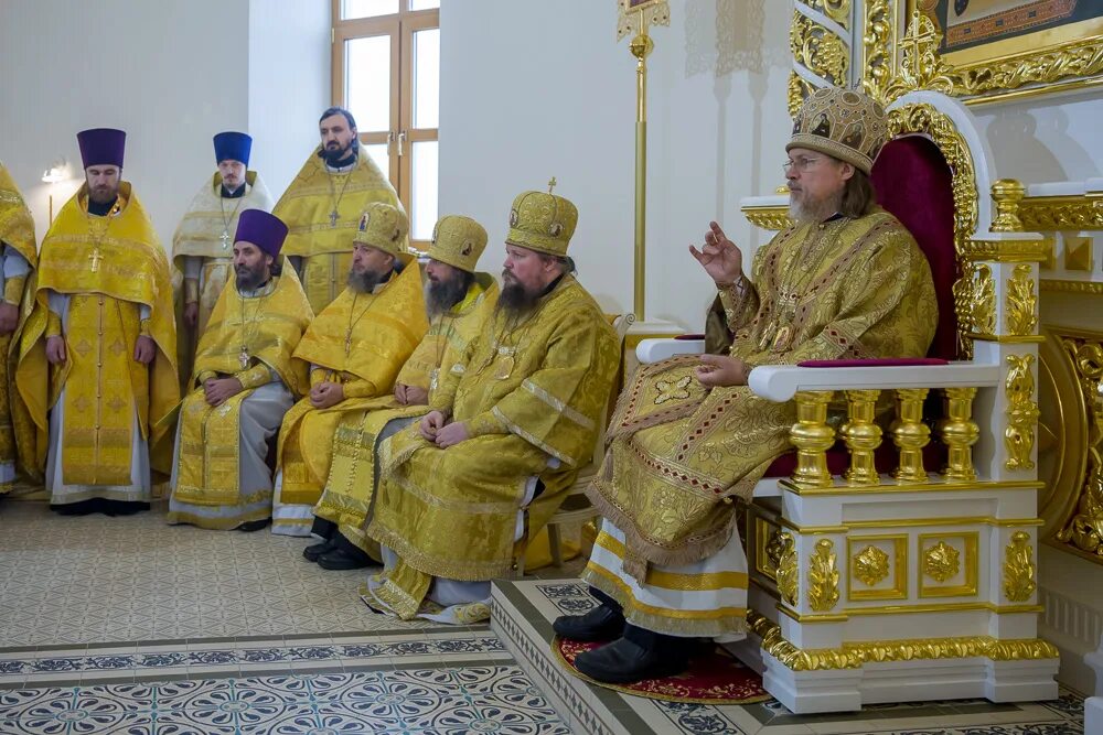 прот. успенский храм село печерники. владыка марк. отец петр покровский монастырь. второе благочиние.
