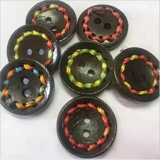 Нитки пуговицы