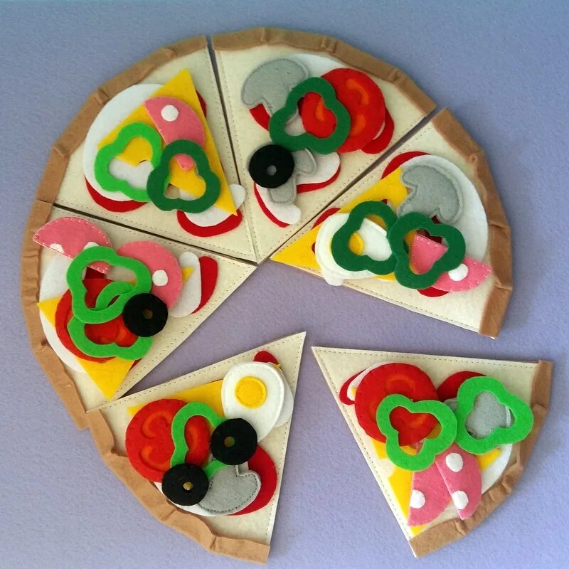 Пицца аппликация для детей. Поделка пицца для детей. Пицца из фетра. Пицца аппликация для детей. Сделать пиццу из бумаги.