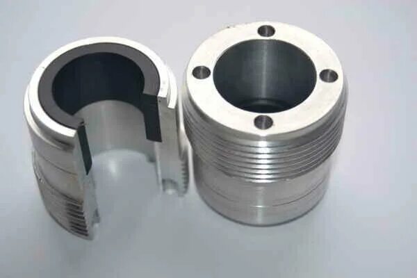 Втулка рулевой рейки форд фокус 2 гур. Втулка рулевой рейки ford mondeo 4. 6. Втулка и гайка для рулевой рейки форд фокус 2. Гайка втулки рулевой рейки фокус 2.