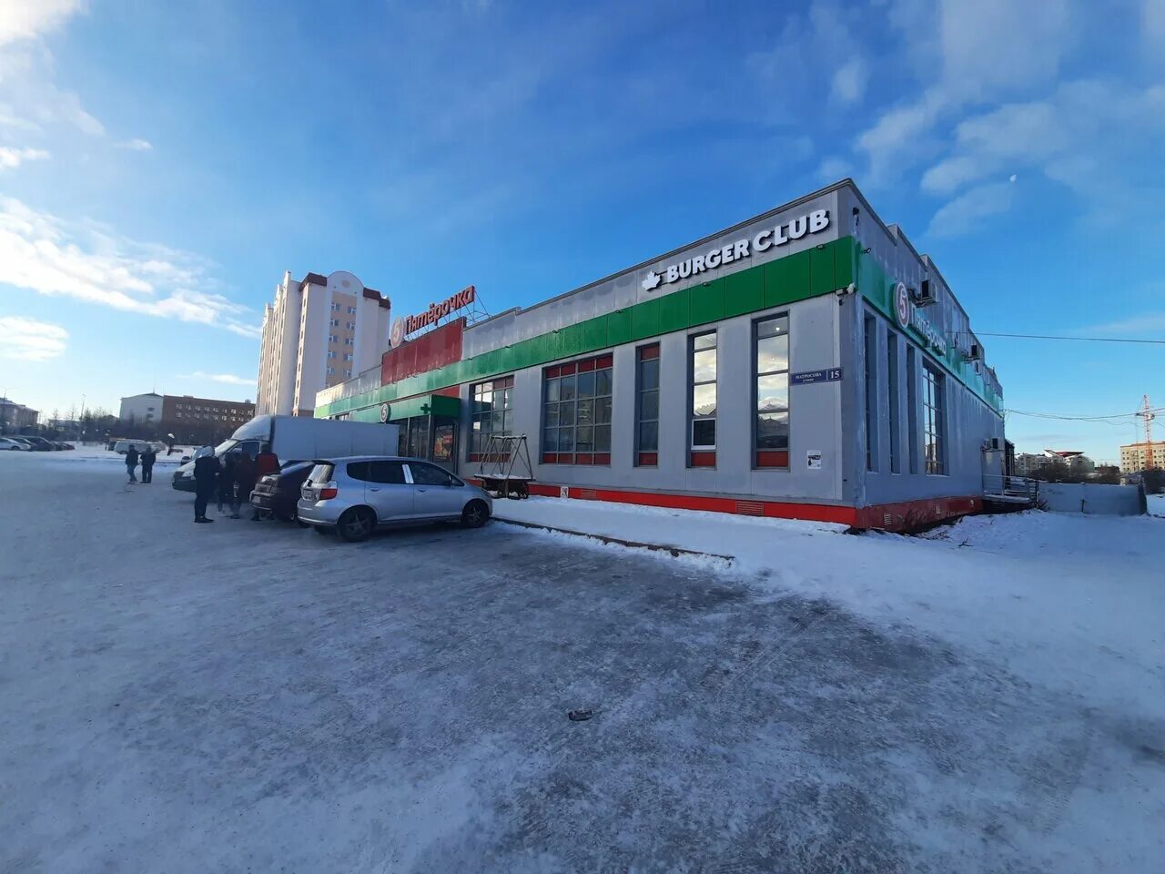 салехард пустые полки. салехард пятерочка игарская. центральная пятерочка салехард. салехард торговый пятерочка. пятёрочка салехард.