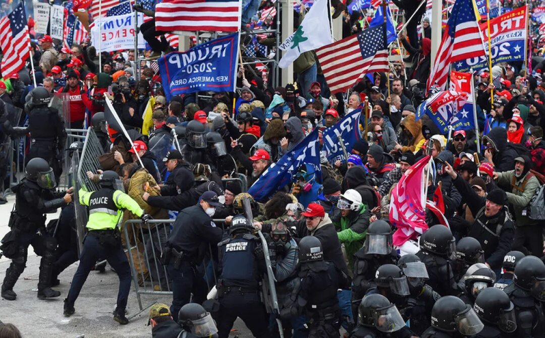 Митинг в сша в поддержку. Штурм капитолия в сша 2025. штурм капитолия в вашингтоне. митинг у капитолия в сша.