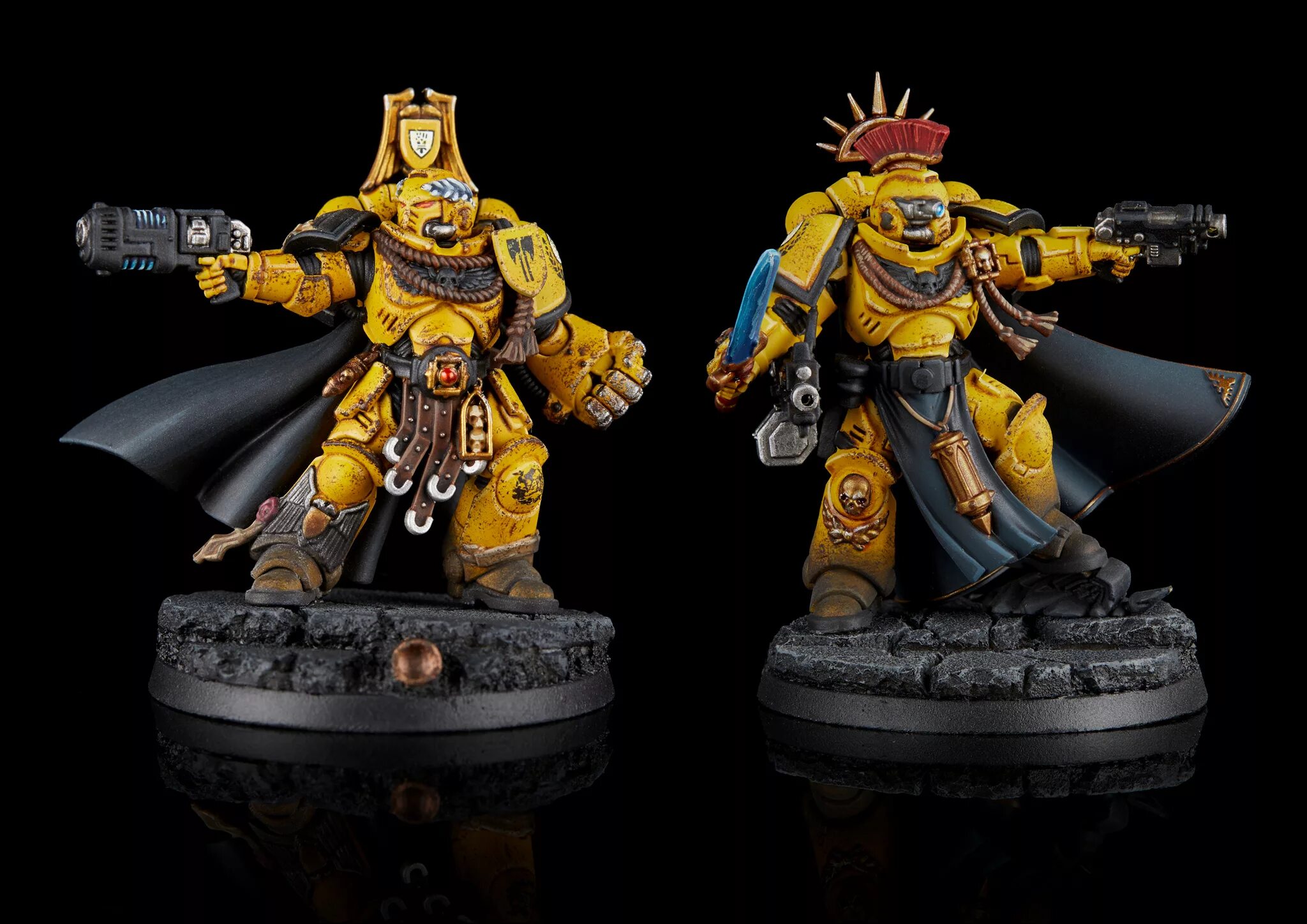 Имперский кулак 30к. Имперские кулаки warhammer 40000 миниатюры. Имперские кулаки миниатюры. Имперские кулаки миньки. Имперские кулаки warhammer 40000.