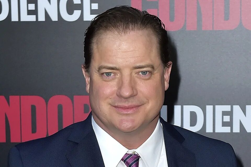 брендан фрейзер 2022. брендан фрейзер 2012. брендан фрейзер. фрейзер сейчас 2023. брендан фрезер сейяас 2023.