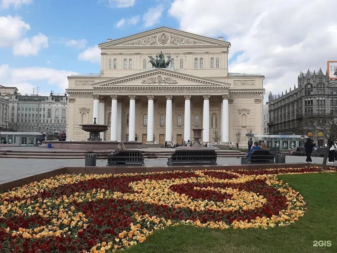 Музей большого театра организация учреждения. Большой театр осип иванович бове. Большой театр (россия). Большой театр январь. Москва театральная площадь 1 большой театр.