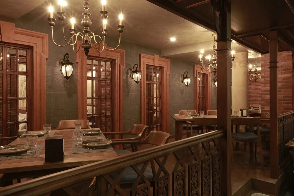 Ресторан арарат ереван. Tavern ararat просп саят новы 15. Арарат таверна в ереване. Пандок ереван ресторан. Туманян пандок ереван.