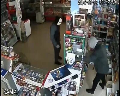 В магазин поступило