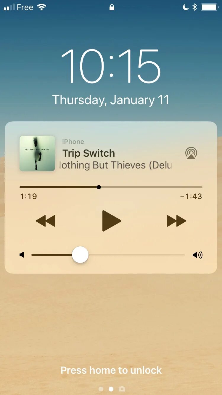 Музыка на экране блокировки. Экран телефона с музыкой. Виджеты на экране блокировки айфон. Музыка Скриншот. Убери музыку с экрана