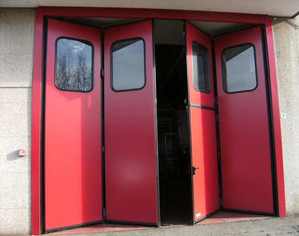 Складные ворота. Автоматические складные ворота гармошка doorhan. ворота гармошка 4м. промышленные складные ворота doorhan. складные ворота ifg — 232-1.