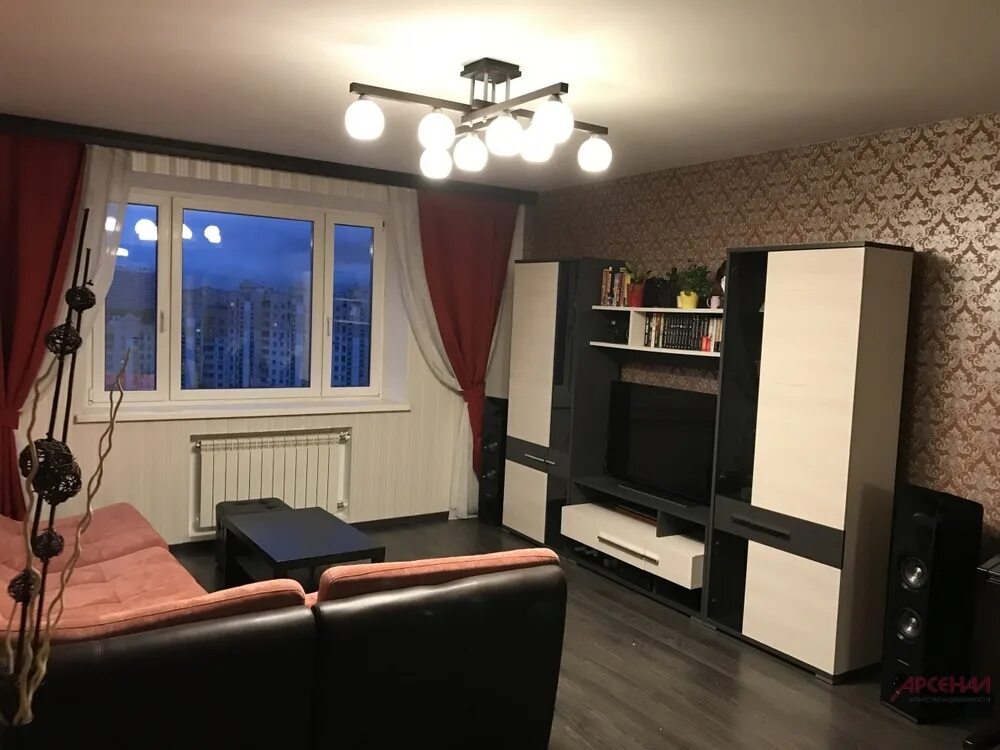 Продается 1 комнатная квартира. Однушка в москве отрадное. Съемная квартира. Комната для сдачи в аренду. Метро университет квартиры.