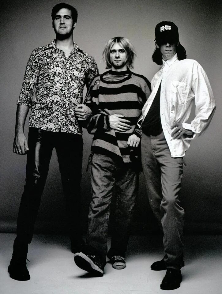 Nirvana. Нирвана группа. Группа Нирвана Курт. Курт Кобейн с группой. Nirvana состав группы.
