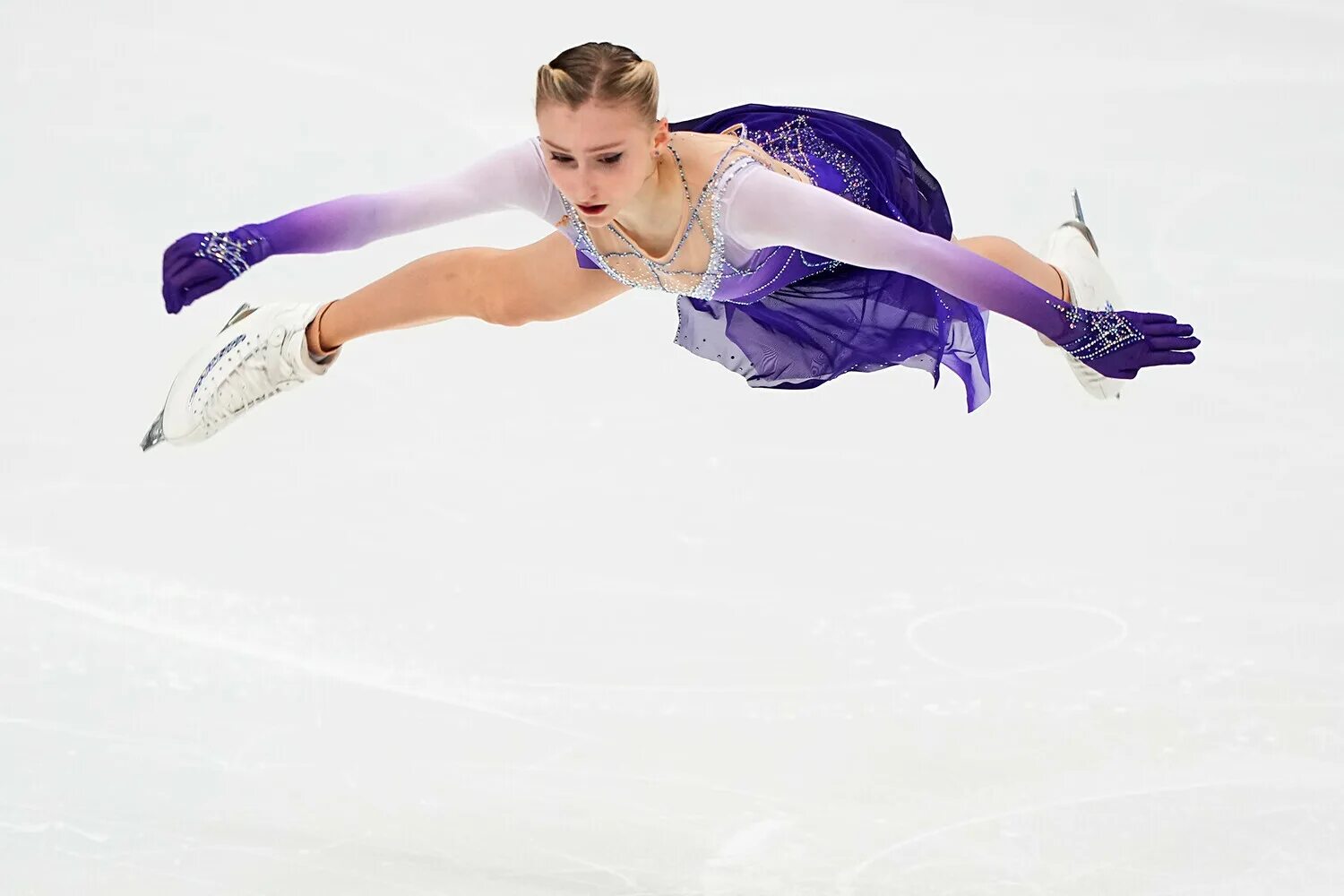 Фигурное катание саша трусова 2023. Камила валиева фигуристка 2023. Чр 2024 произвольная программа танцы на льду. Елизавета худайбердиева и егор базин чемпионат россии. Фигуристы елизавета худайбердиева и егор базин.