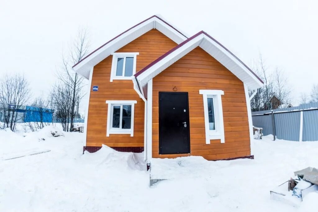 Дом запруд. Дом запруда. домик 51касс. коттедж на кольцевой омск. 3 я кольцевая дом51 райн марфино.