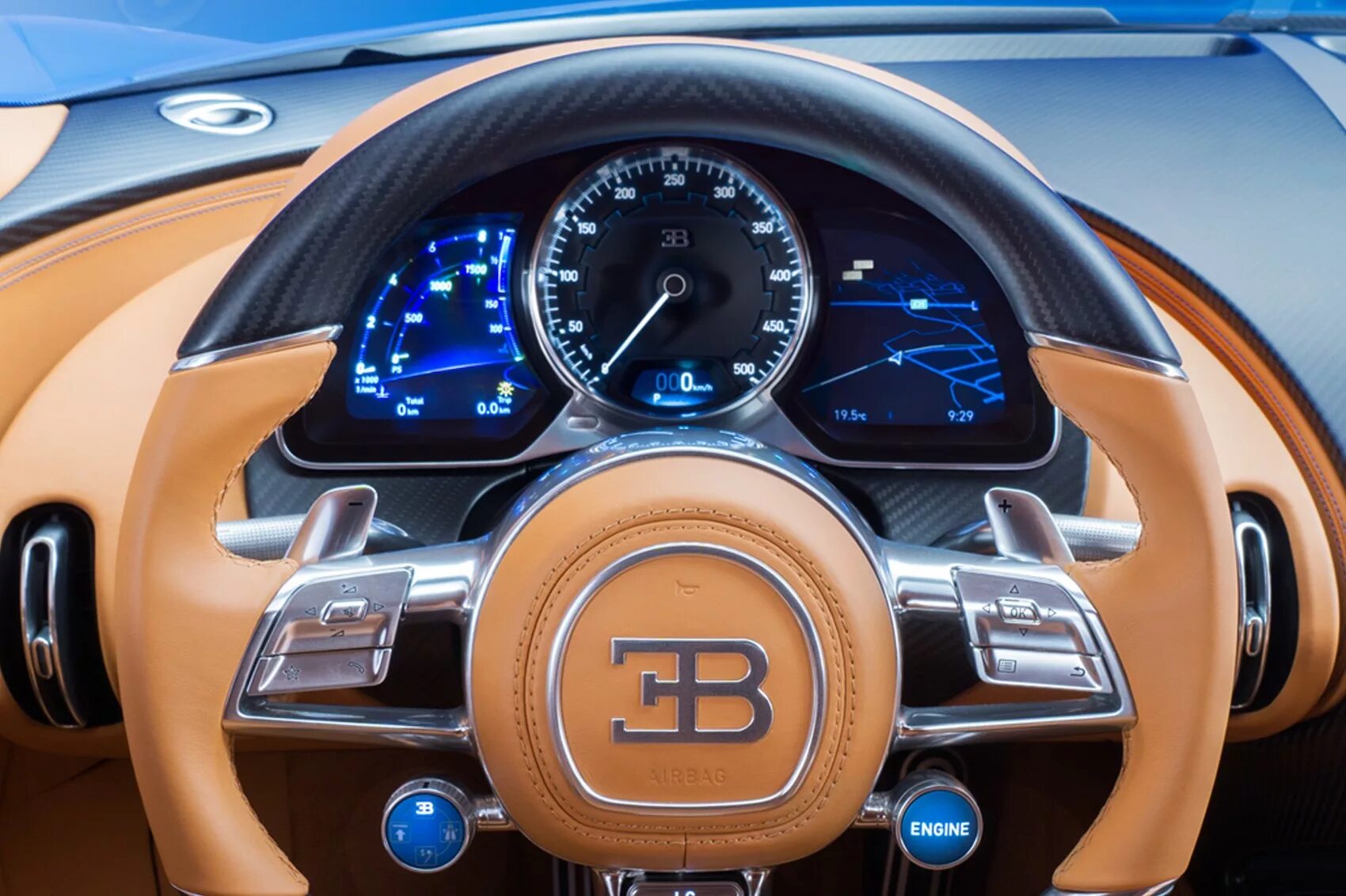 Bugatti chiron скорость. Bugatti Chiron приборная панель. Bugatti Chiron спидометр. Бугатти Шерон 2022. Bugatti Chiron super Sport 300+ спидометр.