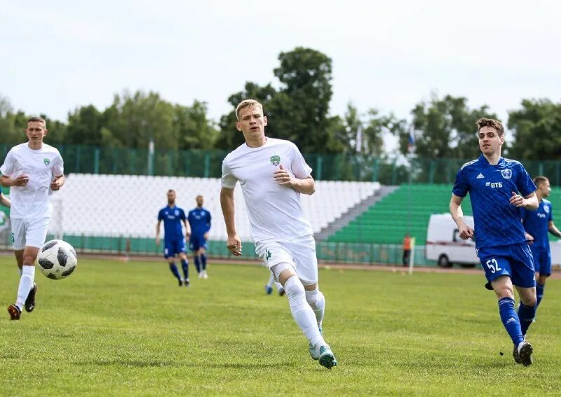 фк сахалин 2008. фк орёл 2006. где играет орел. металлург старый оскол.