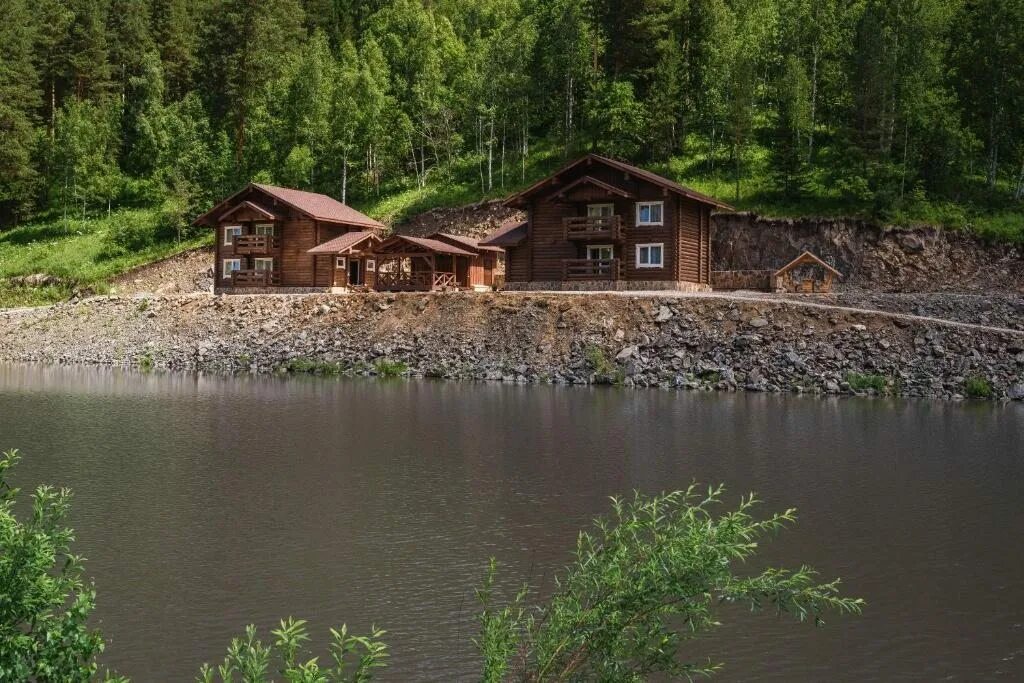 Сибирская заимка турбаза. Лесная заимка белокуриха. Заимка мед кемерово. Заимка кемерово. Заимка кемерово.