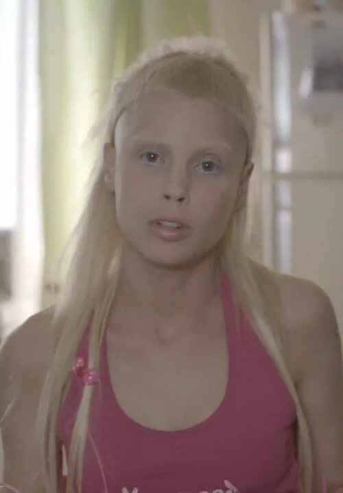 Йоланди фиссер babys on fire. Песня die antwoord baby s. Йоланди фиссер. Baby's on fire. Йоланди фиссер babys on fire.